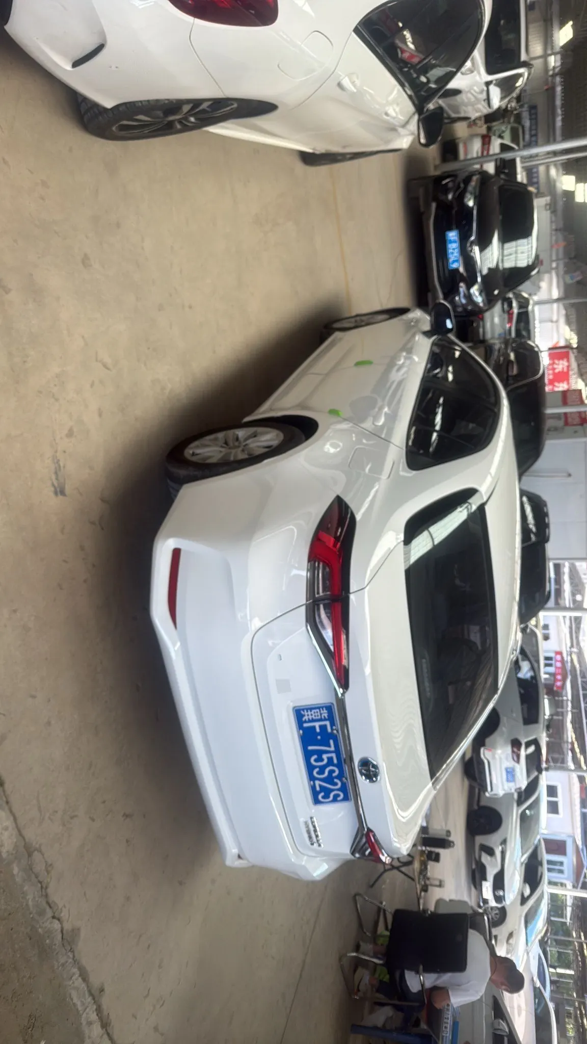 Toyota 2023 Corolla Double Engine 1.8 Stepless Intelligent Electric Hybrid Elite Automatic Gear 10