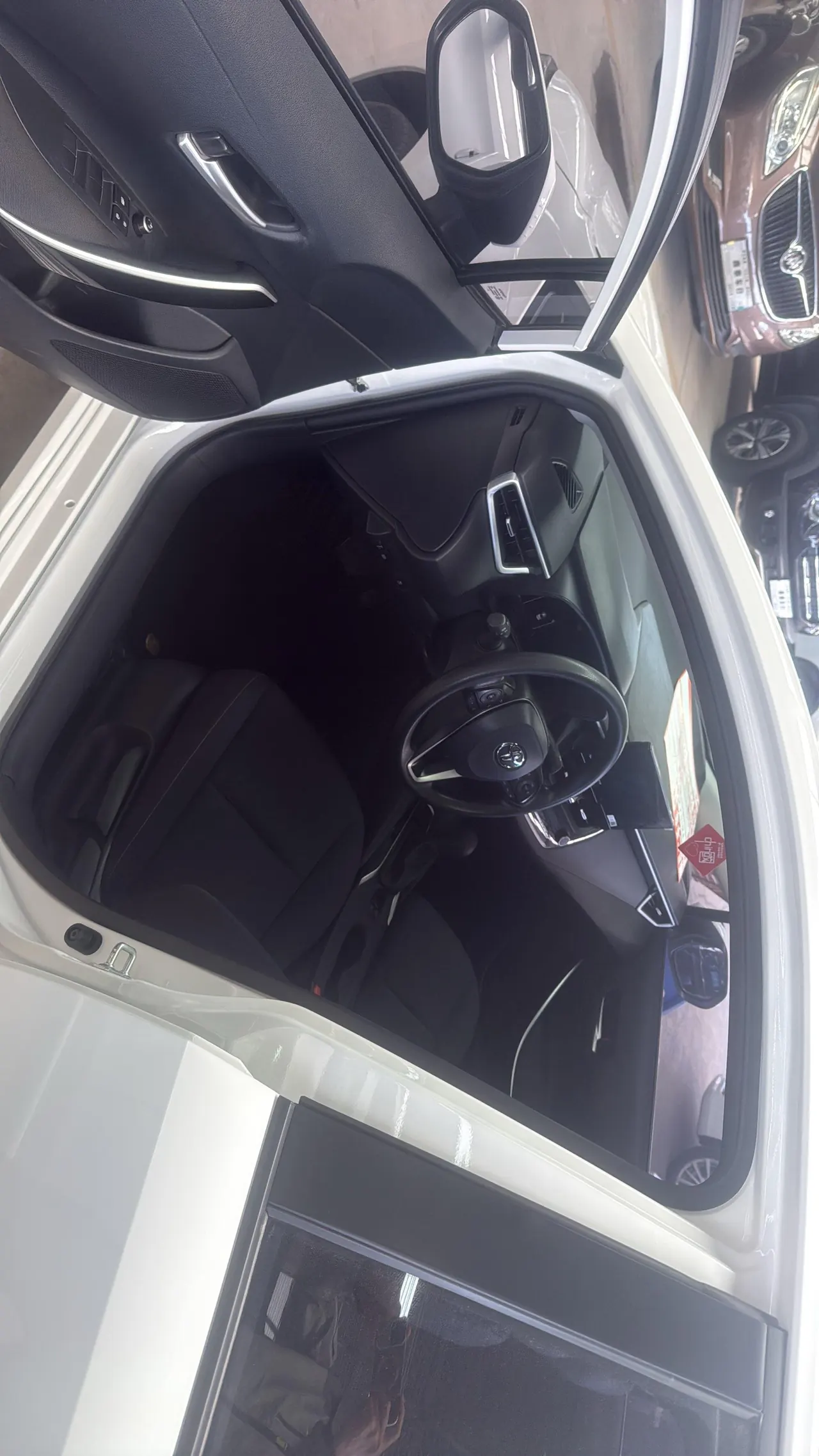 Toyota 2023 Corolla Double Engine 1.8 Stepless Intelligent Electric Hybrid Elite Automatic Gear 3