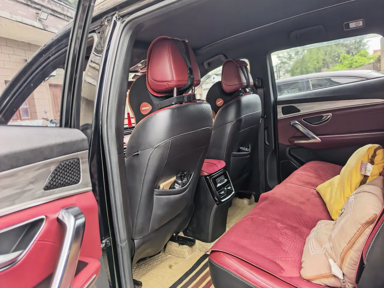 Jetour 2023 X70 PLUS 1.6T Strong 5-seat Automatic Gear 5