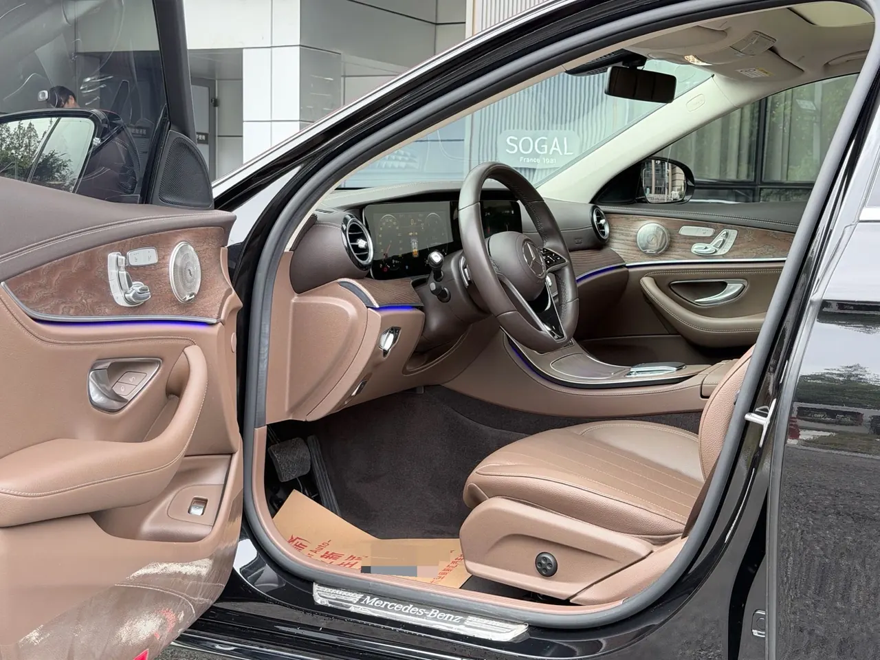 Mercedes Benz E-Class 2023 E 300 L 2.0T Fashion Automatic Gear 3