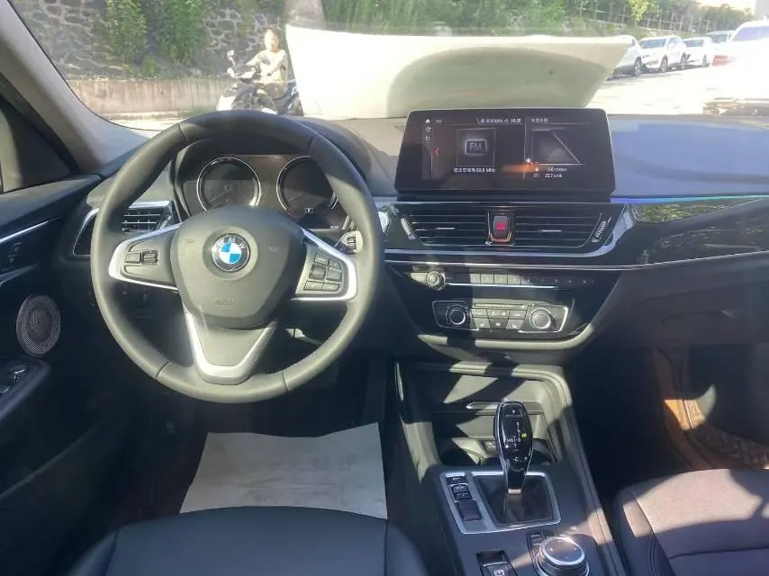 BMW 1 Series 2022 120i 1.5T M Sports Edition Automatic Gear 13