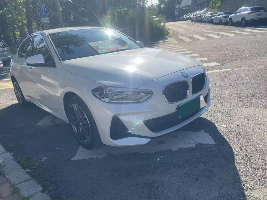 BMW 1 Series 2022 120i 1.5T M Sports Edition Automatic Gear 4