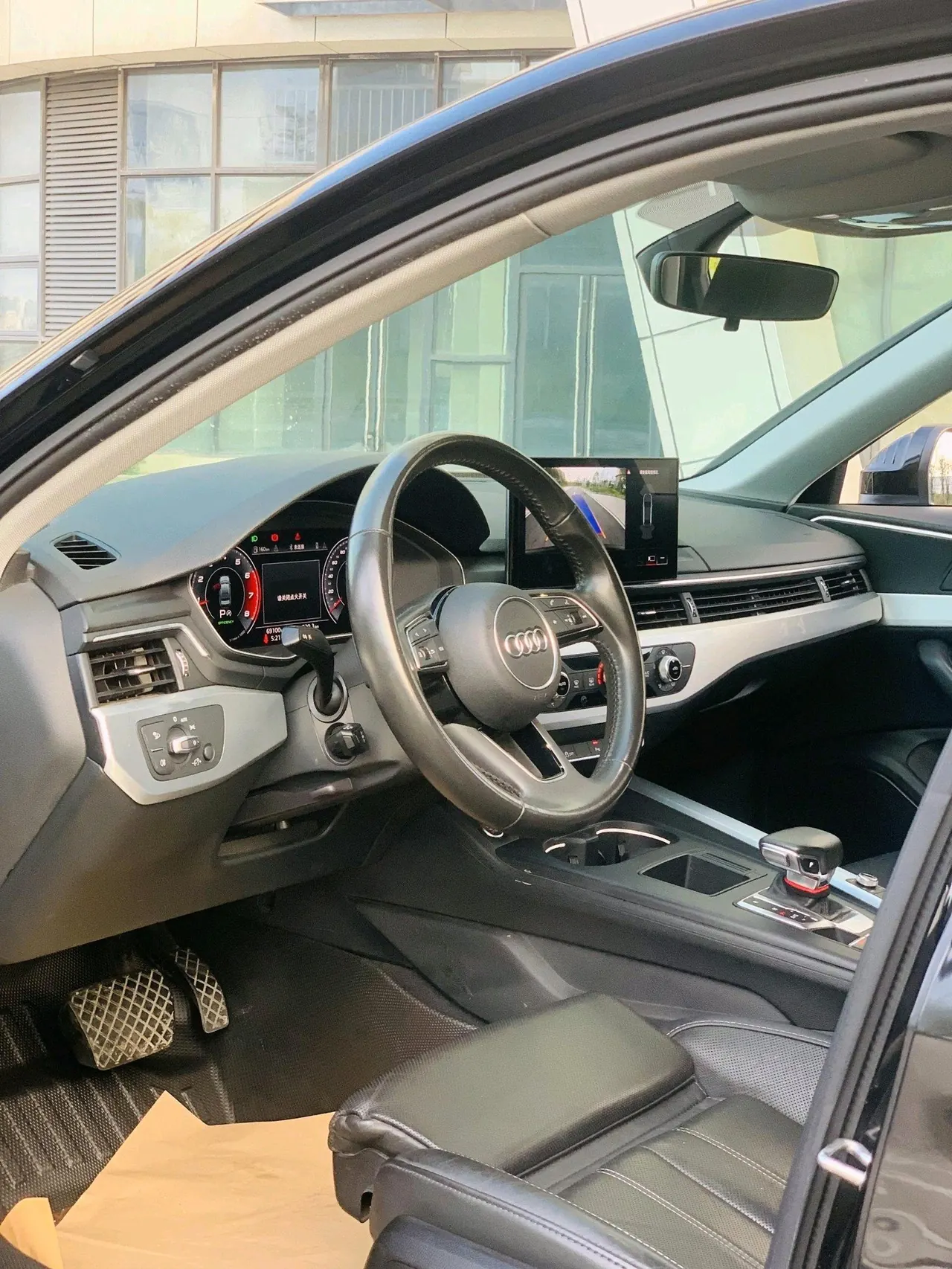 Audi 2020 A4L 2.0TFSI 40TFSI Fashion Dynamic Automatic 8