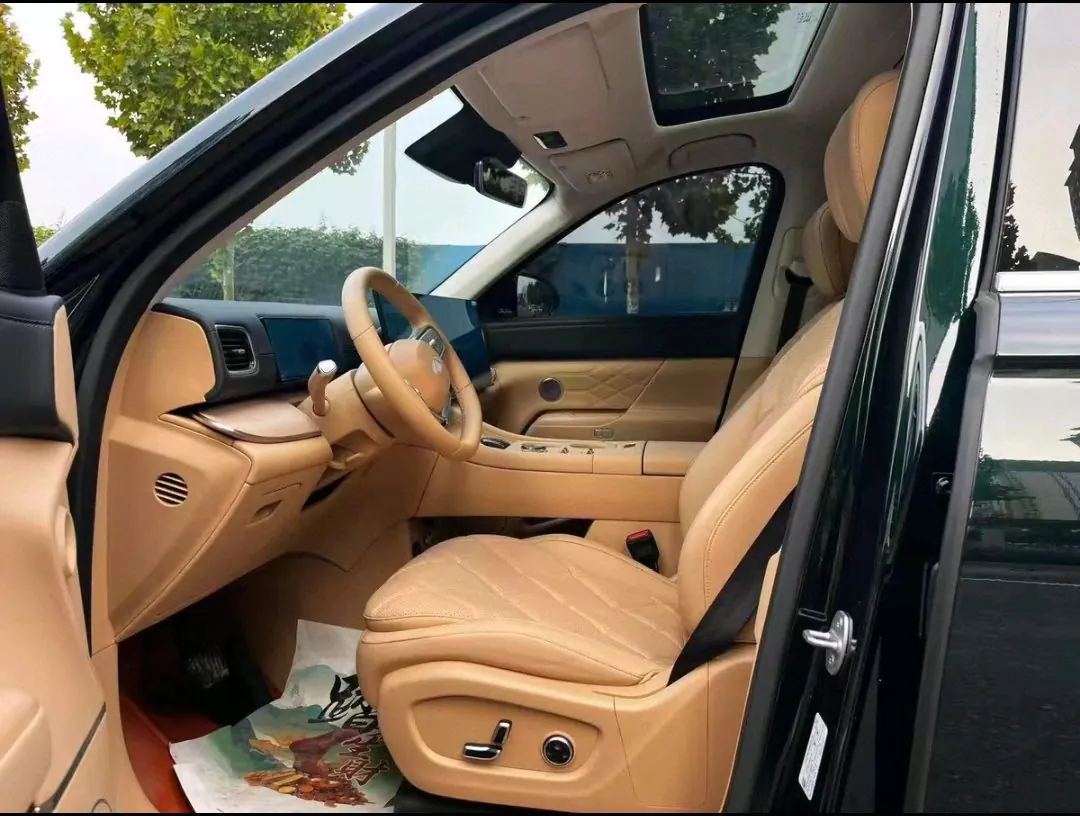 Chery 2026 Fengyun T 11 220 Four-wheel Drive Dual IMAX Cinema Edition Automatic Gear 3