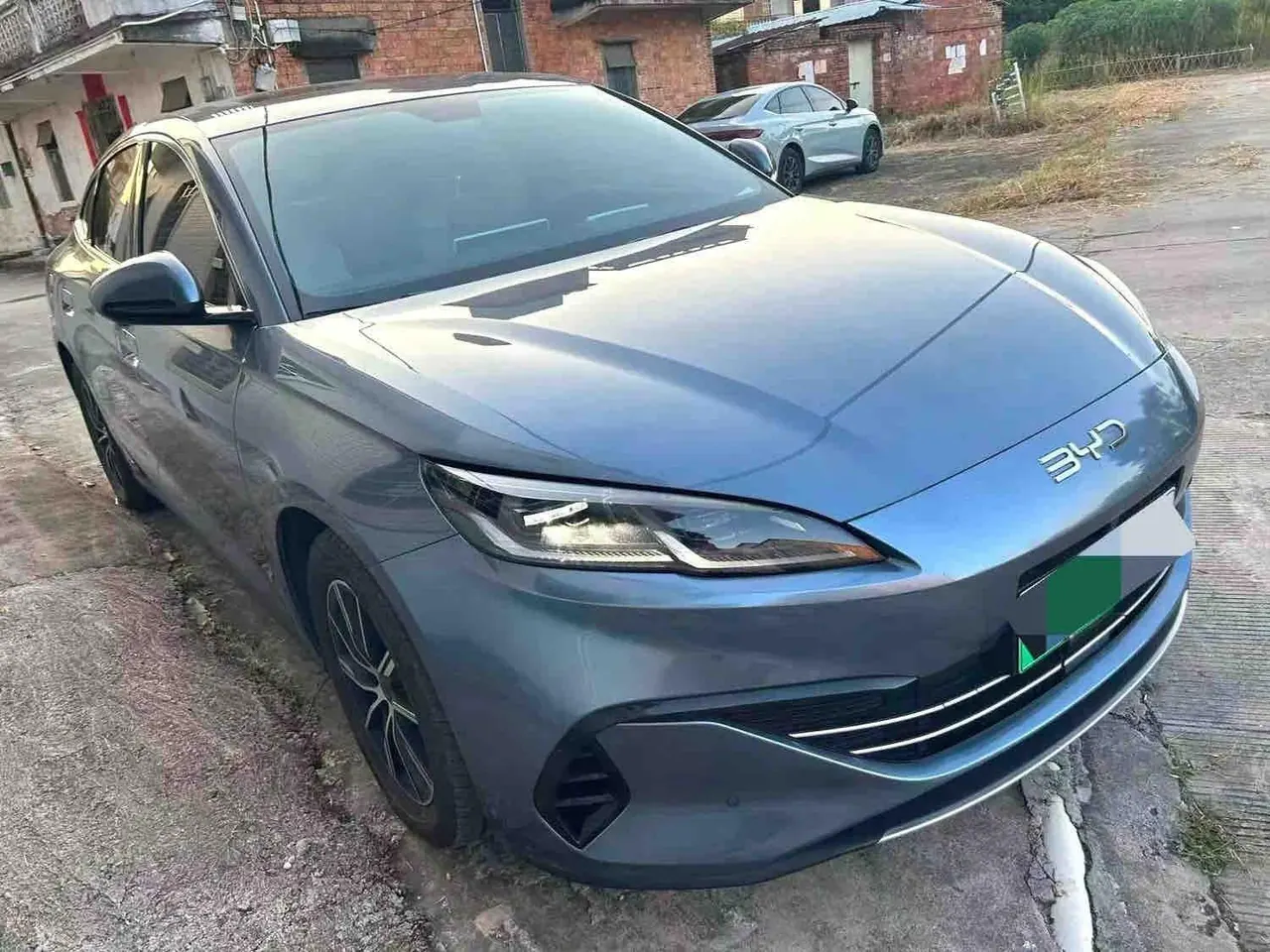 BYD 2024 Seal 06 DM-i 1.5 Stepless 120KM Honorable Automatic Gear 5