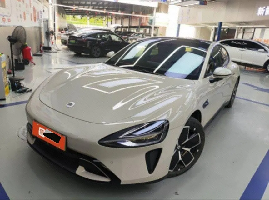 Open image lightbox: MI 2024 SU 7 700km Rear Drive Long Endurance Smart Driving Edition Automatic Gear