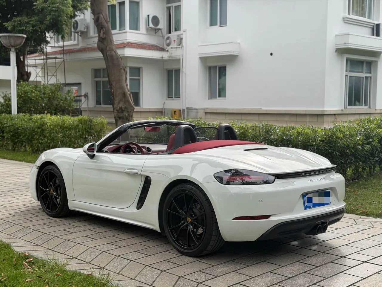 Porsche 718 (Imported) 2020 718 Boxer 2.0T Automatic 2