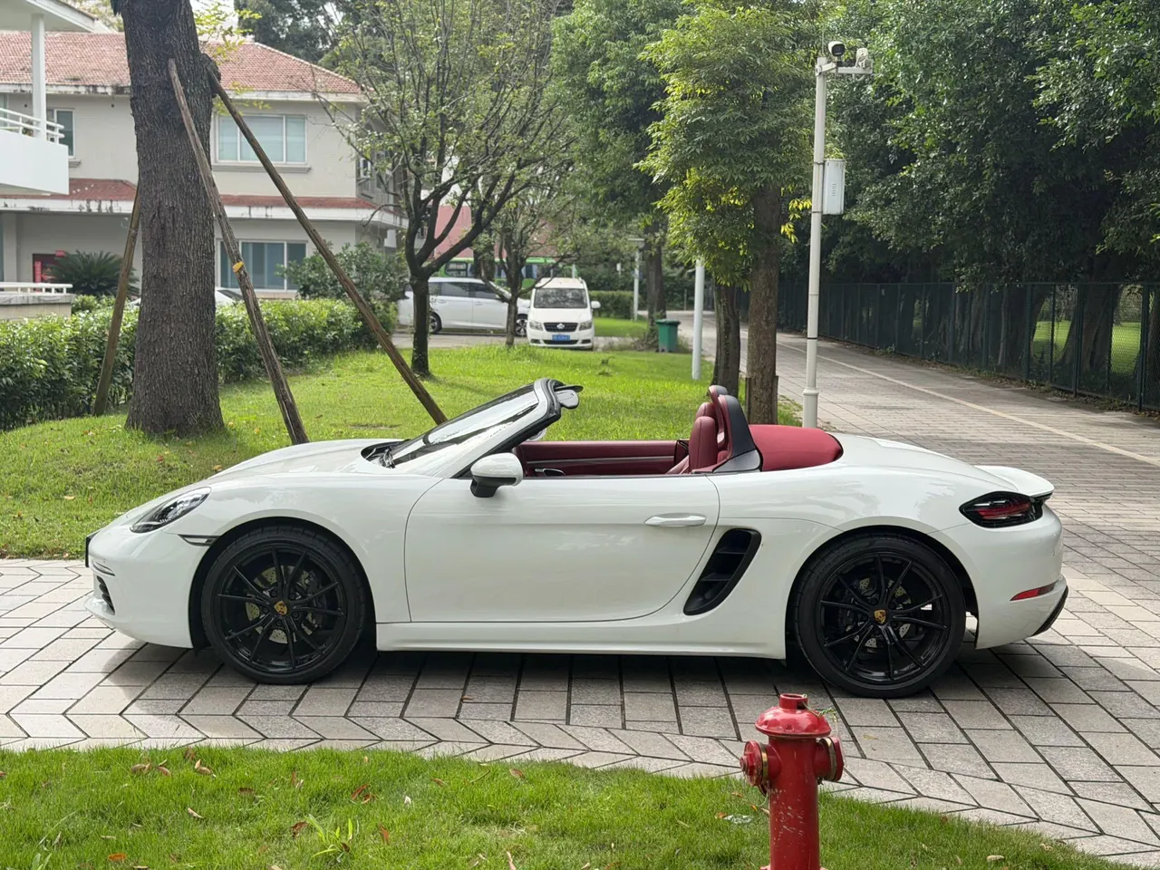 Porsche 718 (Imported) 2020 718 Boxer 2.0T Automatic 4