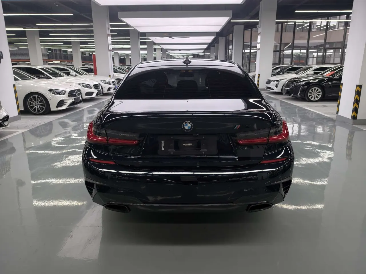BMW 3 Series 2020 325Li 2.0T M Sports Obsidian Night Edition Automatic Gear 4