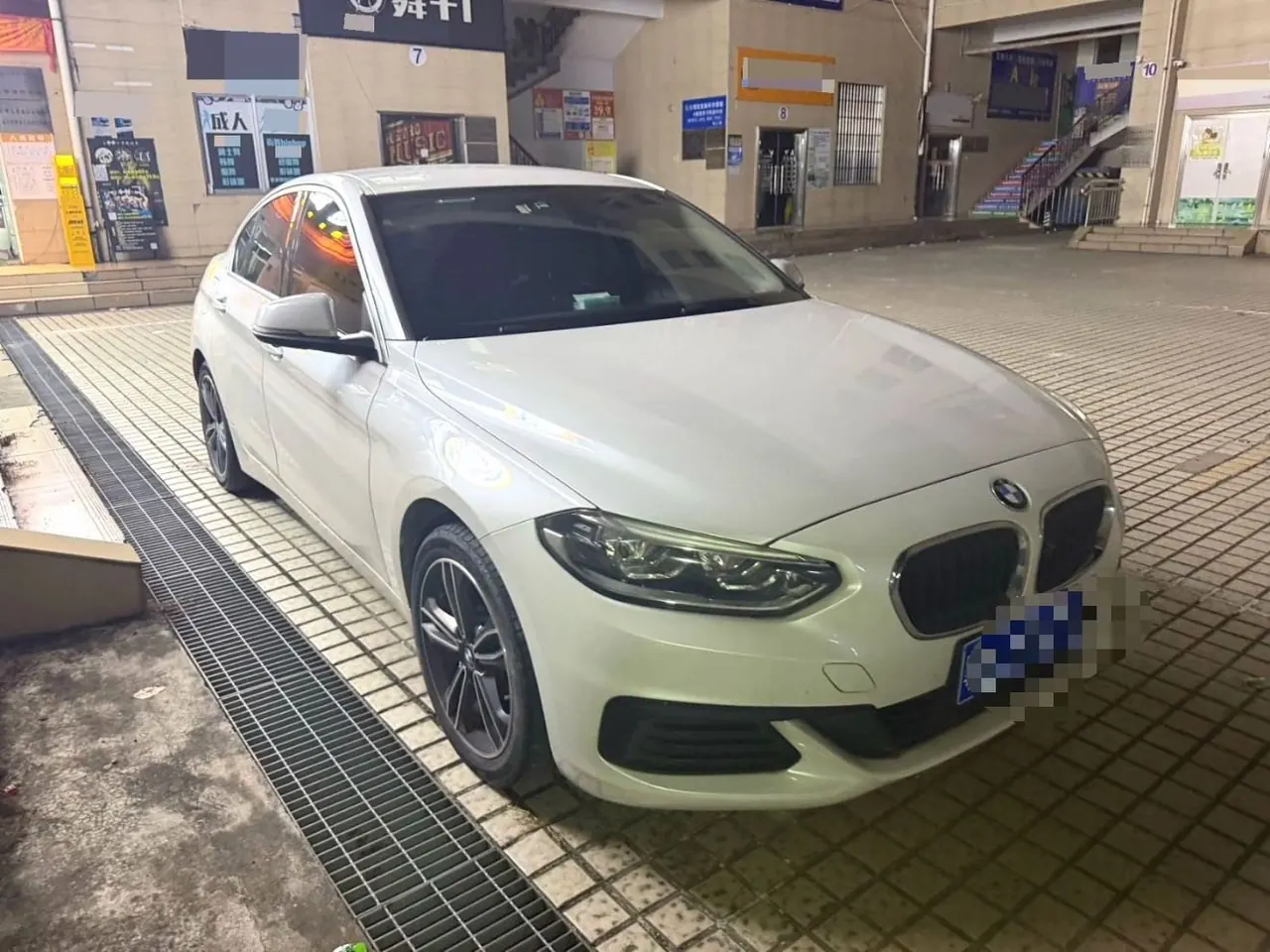 BMW 1 Series 2020 120i 1.5T Fashion Automatic 4