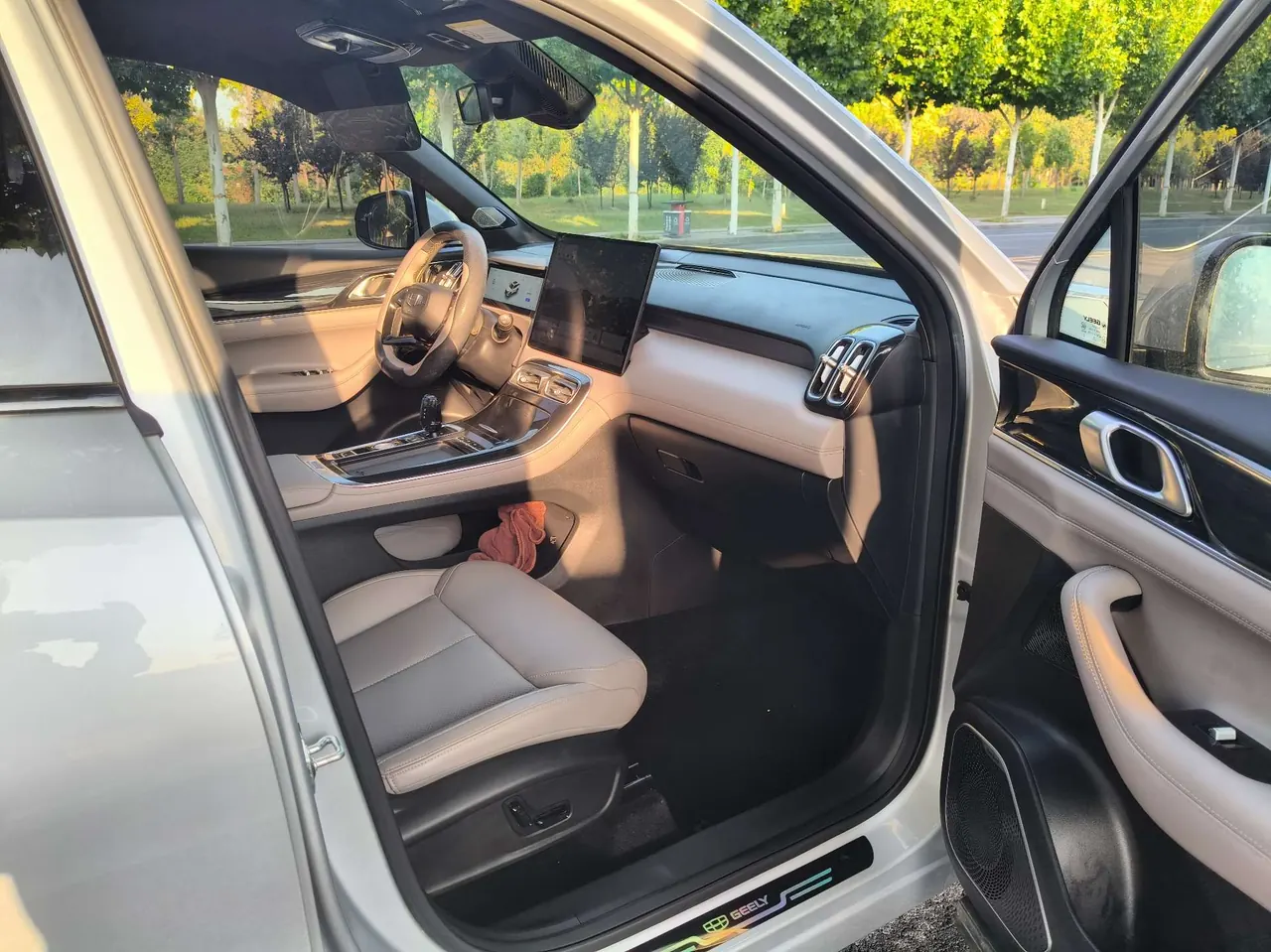Geely 2026 Boyue L 1.5TD Small Blue Light Edition Automatic Gear 8