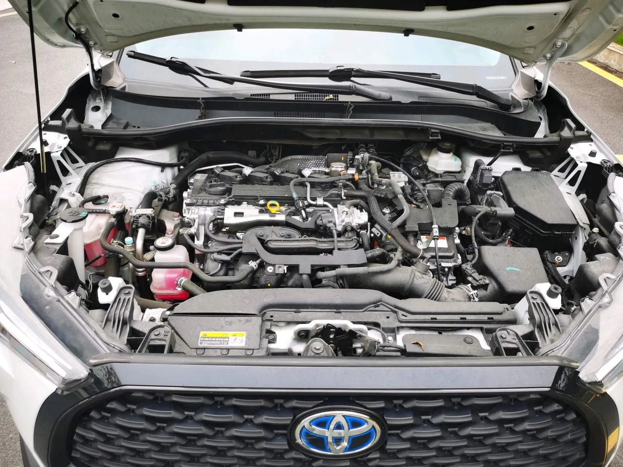 Toyota 2023 Corolla Sharp Double Engine 2.0 Stepless Pioneer Edition Automatic Gear 16