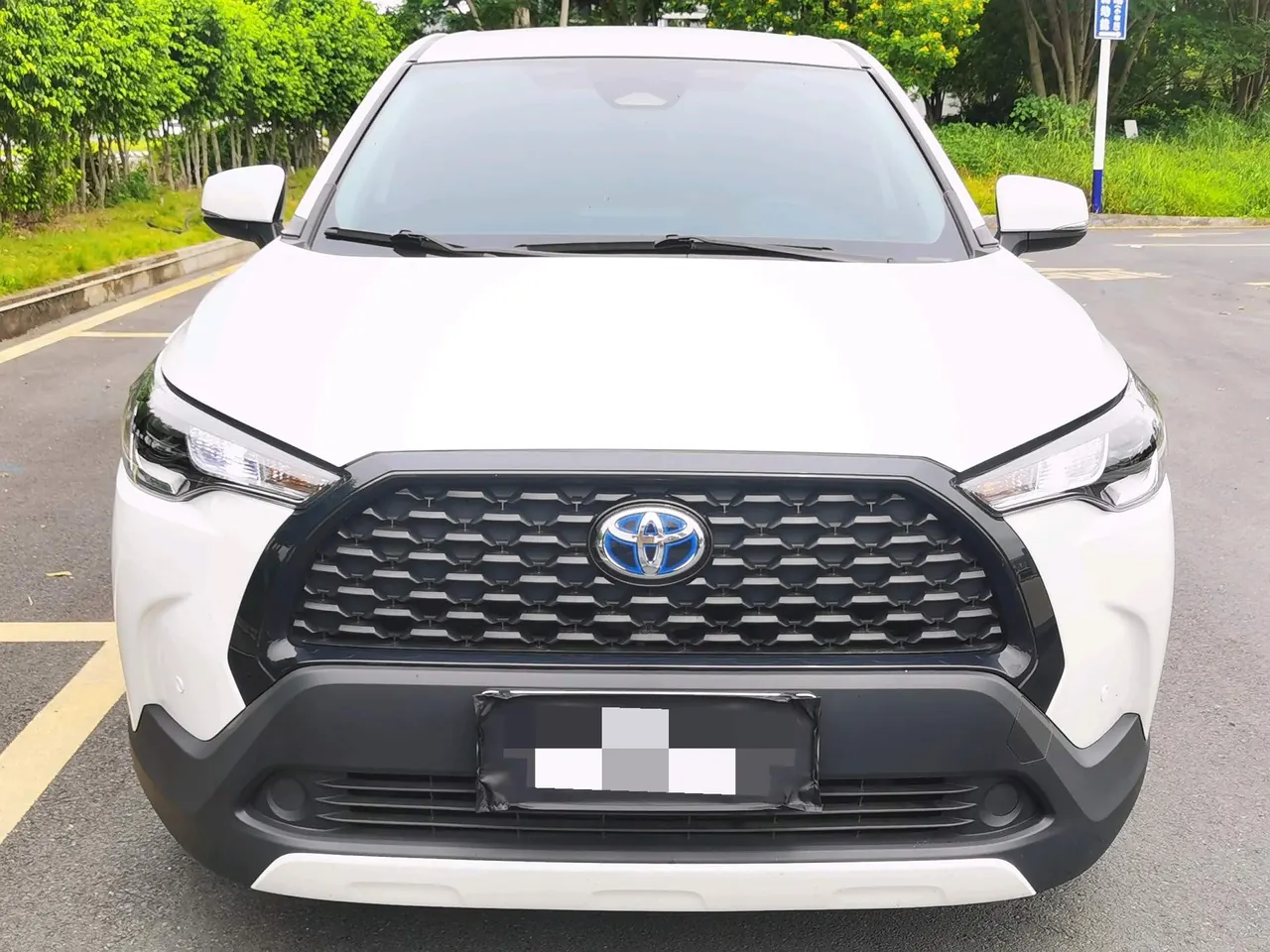 Toyota 2023 Corolla Sharp Double Engine 2.0 Stepless Pioneer Edition Automatic Gear 3
