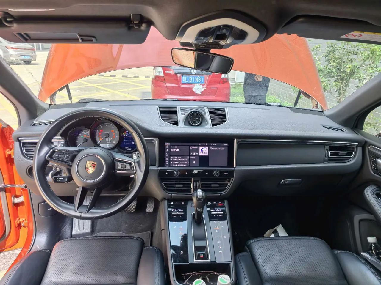 Porsche Macan (Imported) 2024 Macan 2.0T Automatic Gear 9