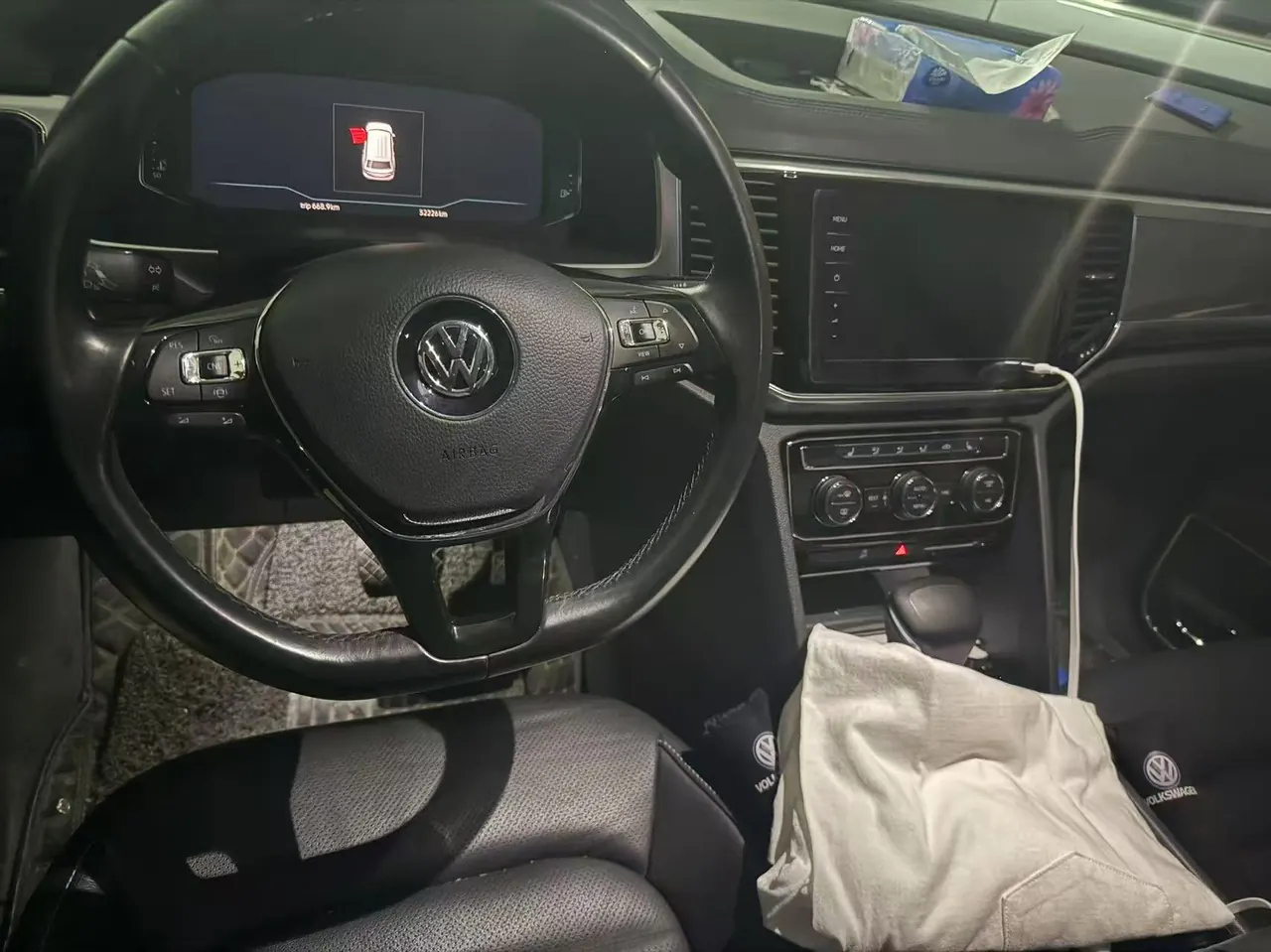 Volkswagen 2020 Tuang 2.0TSI 380TSI Four-wheel Drive Deluxe Edition Automatic Gear 6