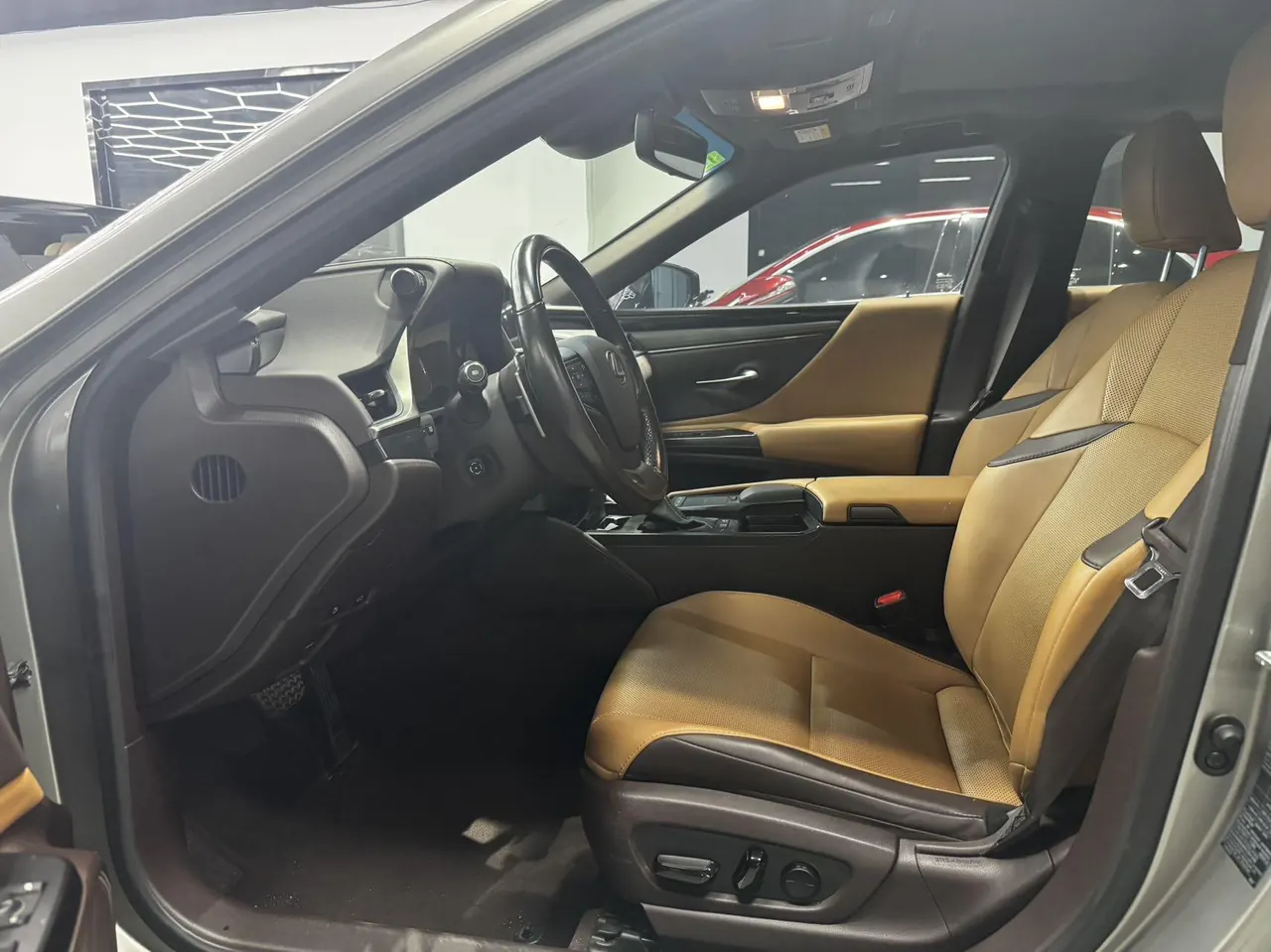 Lexus ES (Imported) 2020 ES300h 2.5 Stepless Excellence Edition Automatic Gear 6