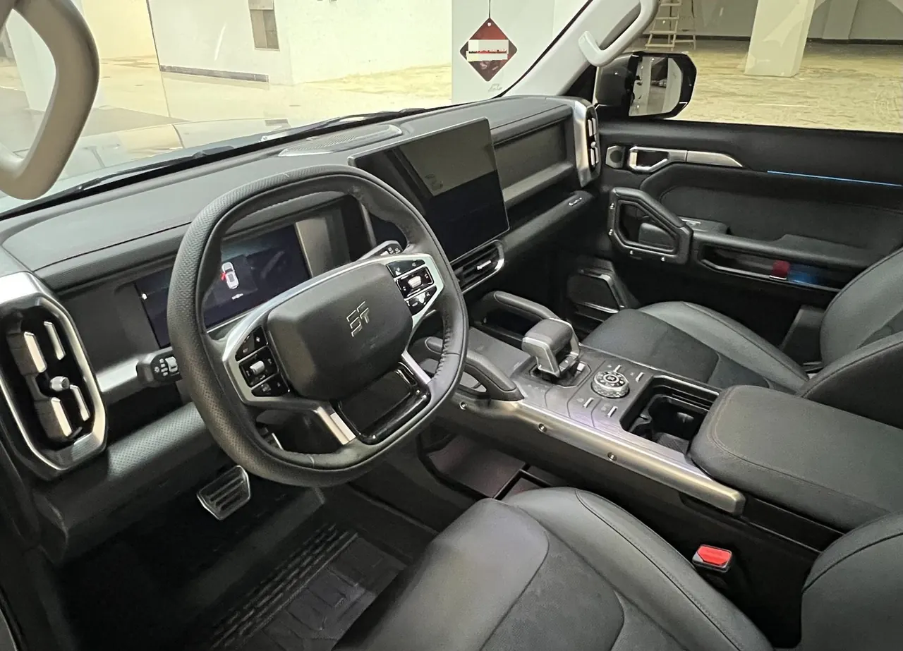 Jetour 2024 Traveler 2.0T 4-wheel Drive Yueyo PRO Automatic Gear 6