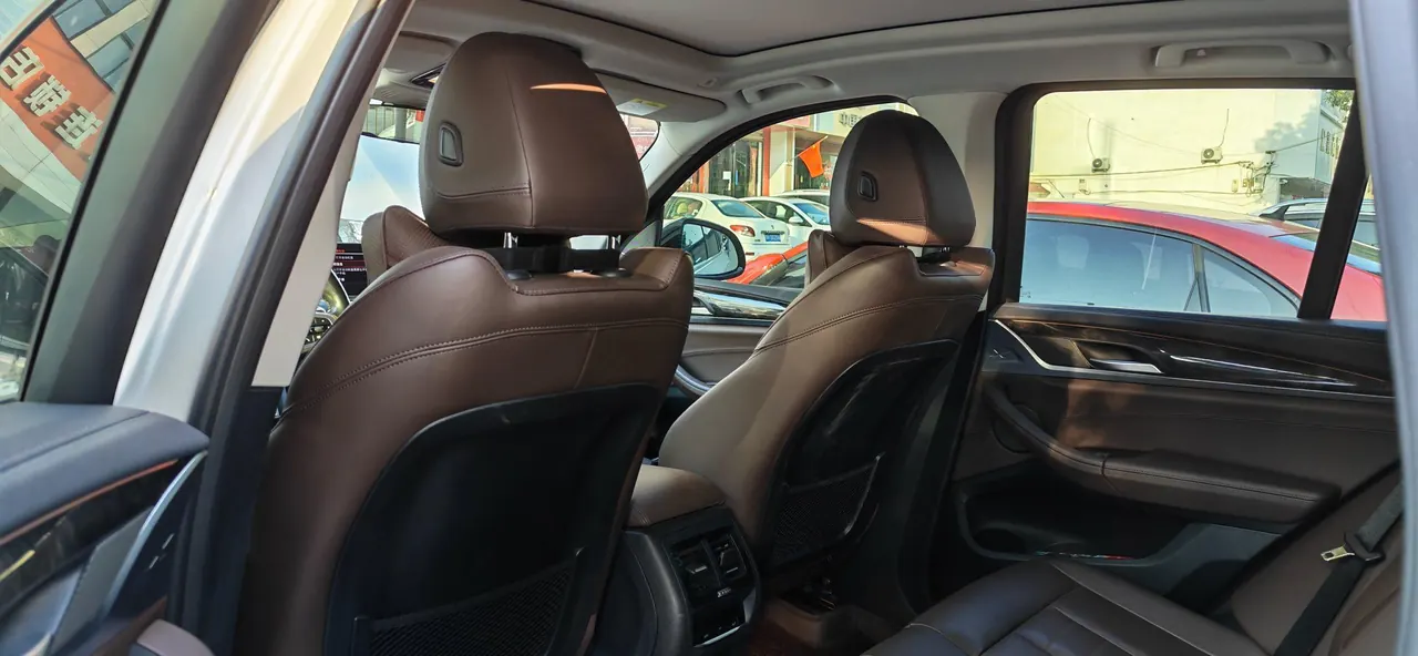 BMW 2020 X3 xDrive30i 2.0T Leading M Sports Suit Automatic Gear 2