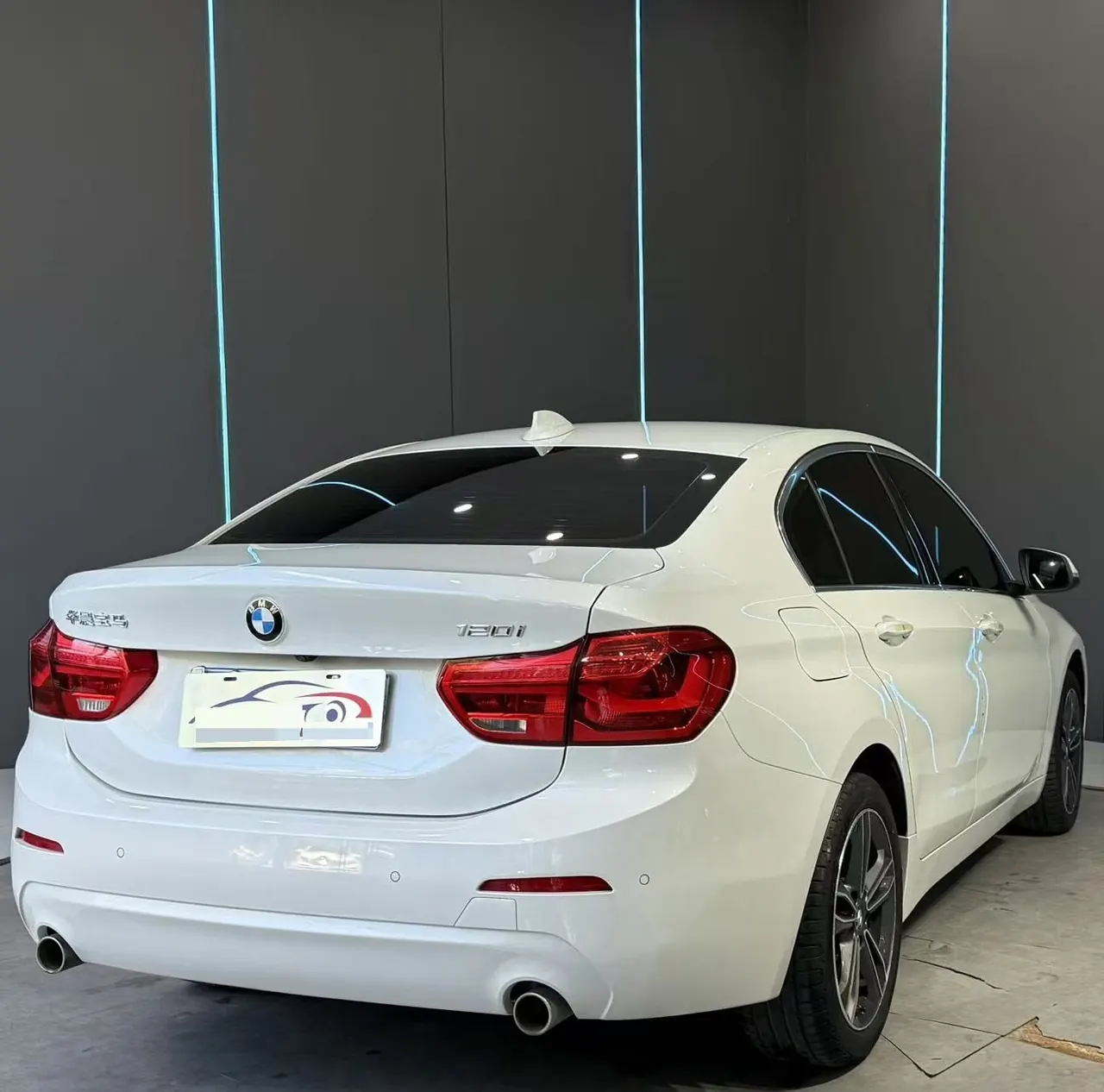 BMW 1 Series 2020 120i 1.5T Fashion Automatic 6