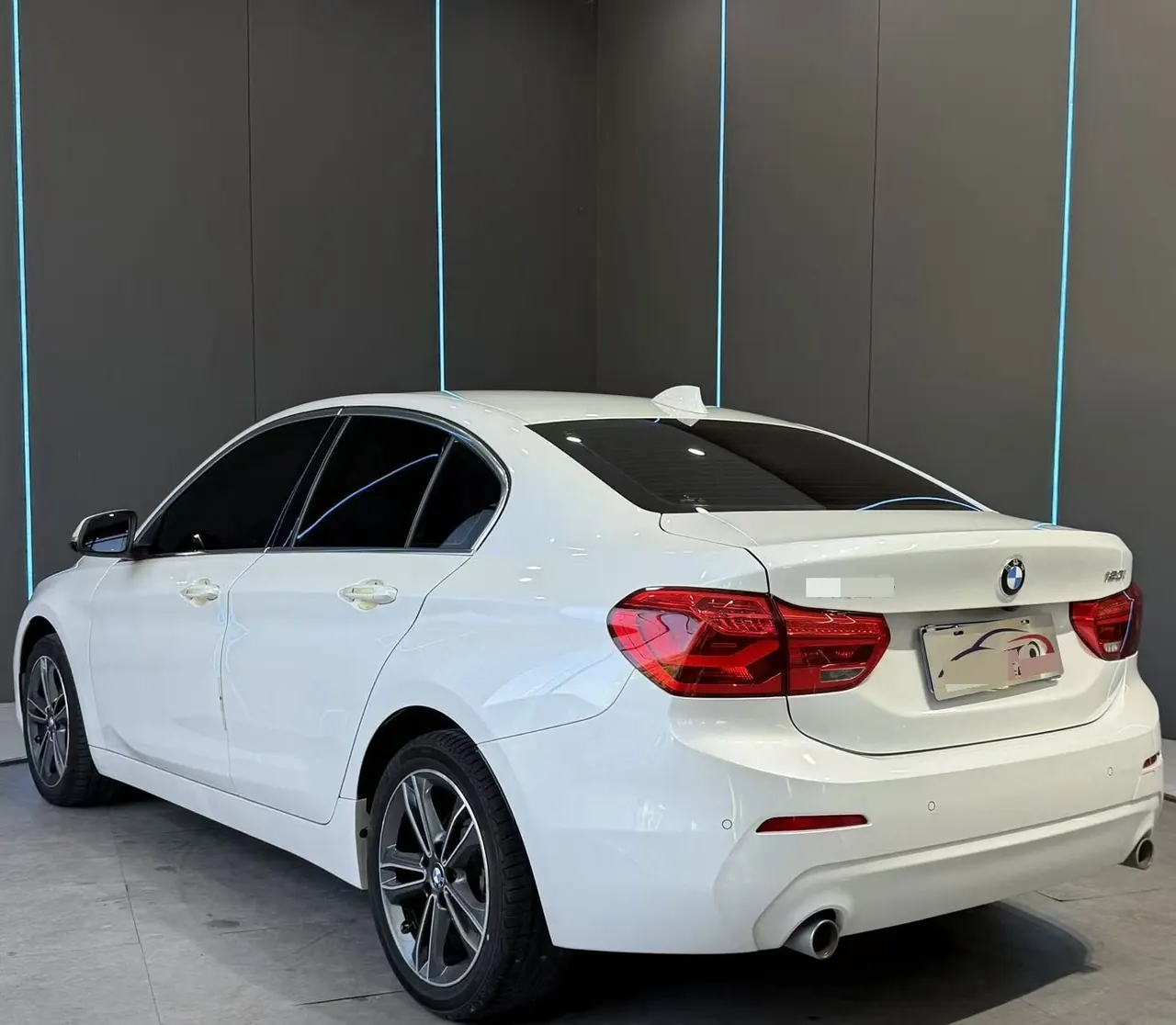 BMW 1 Series 2020 120i 1.5T Fashion Automatic 8