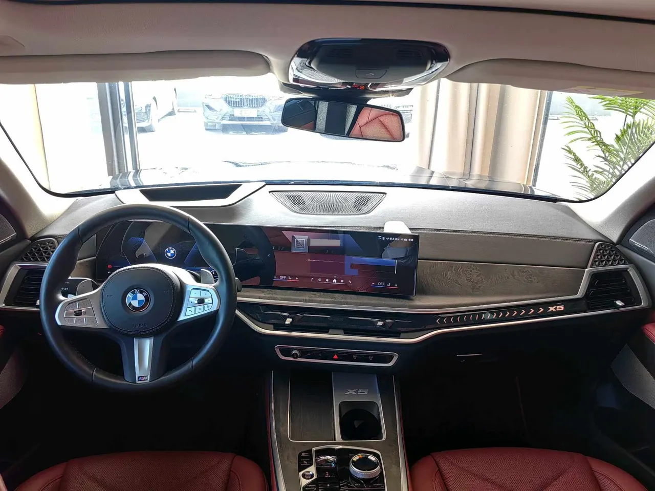 BMW 2023 X5 xDrive30Li 48V 2.0T exclusive m sports obsidian night suit automatic gear 8