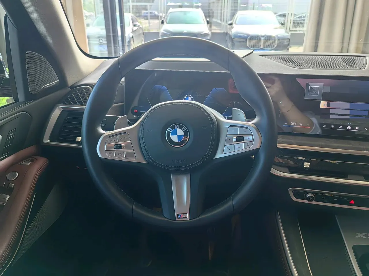 BMW 2023 X5 xDrive30Li 48V 2.0T exclusive m sports obsidian night suit automatic gear 9