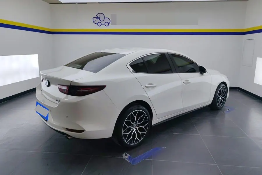 Mazda 3 Oncorsela 2022 Mazda 3 Oncorsela-sedan 2.0 quality smart version automatic transmission 2