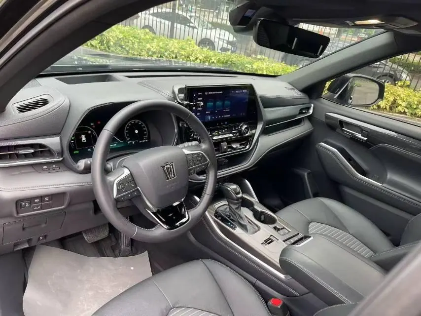 Toyota 2022 Crown Land Release 2.5 Stepless Four-wheel Drive Elite Automatic Transmission 3