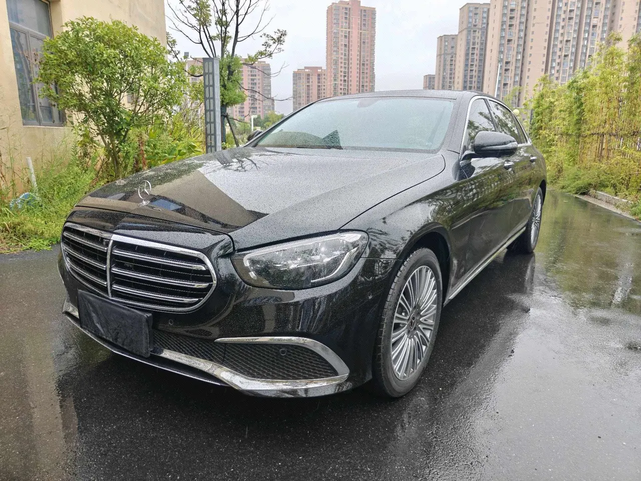 Open image lightbox: Mercedes Benz E Class 2023 E 300 L 2.0T Luxury Automatic Gear