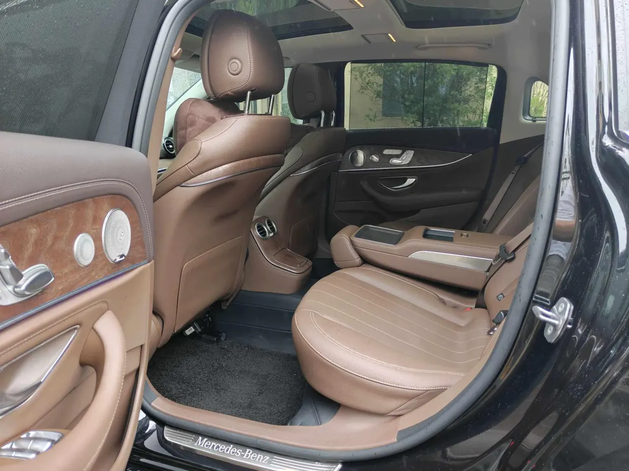 Mercedes Benz E Class 2023 E 300 L 2.0T Luxury Automatic Gear 7