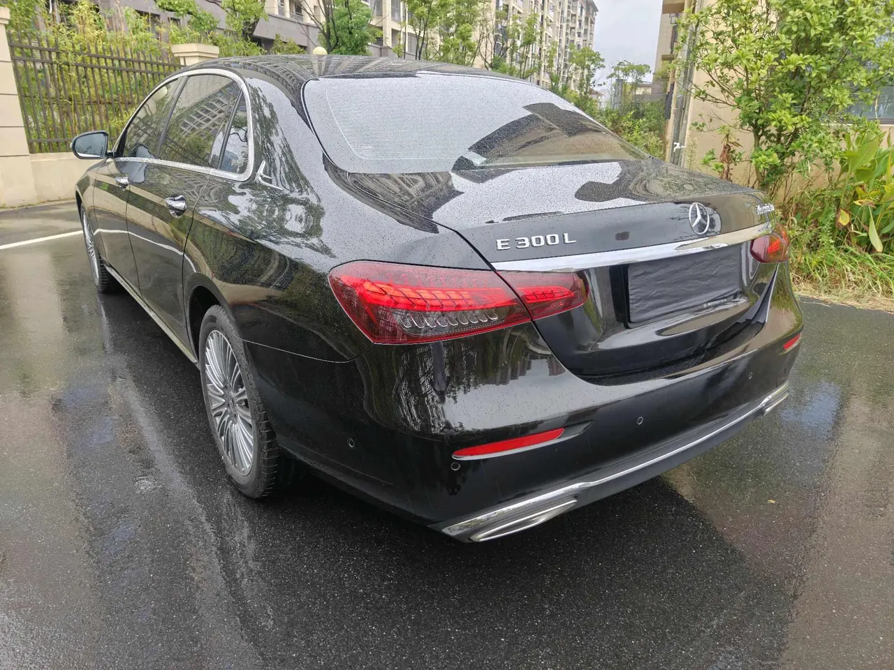 Mercedes Benz E Class 2023 E 300 L 2.0T Luxury Automatic Gear 9