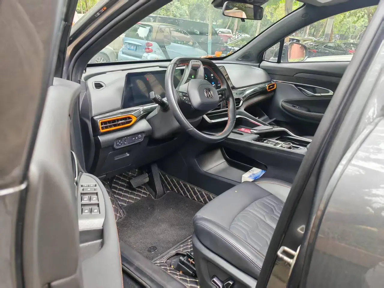 ChangAn 2022 UNI-T 1.5T Flagship Automatic Gear 3
