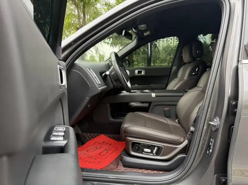 Li 2022 L9 1.5T Max Edition Automatic Gear 4
