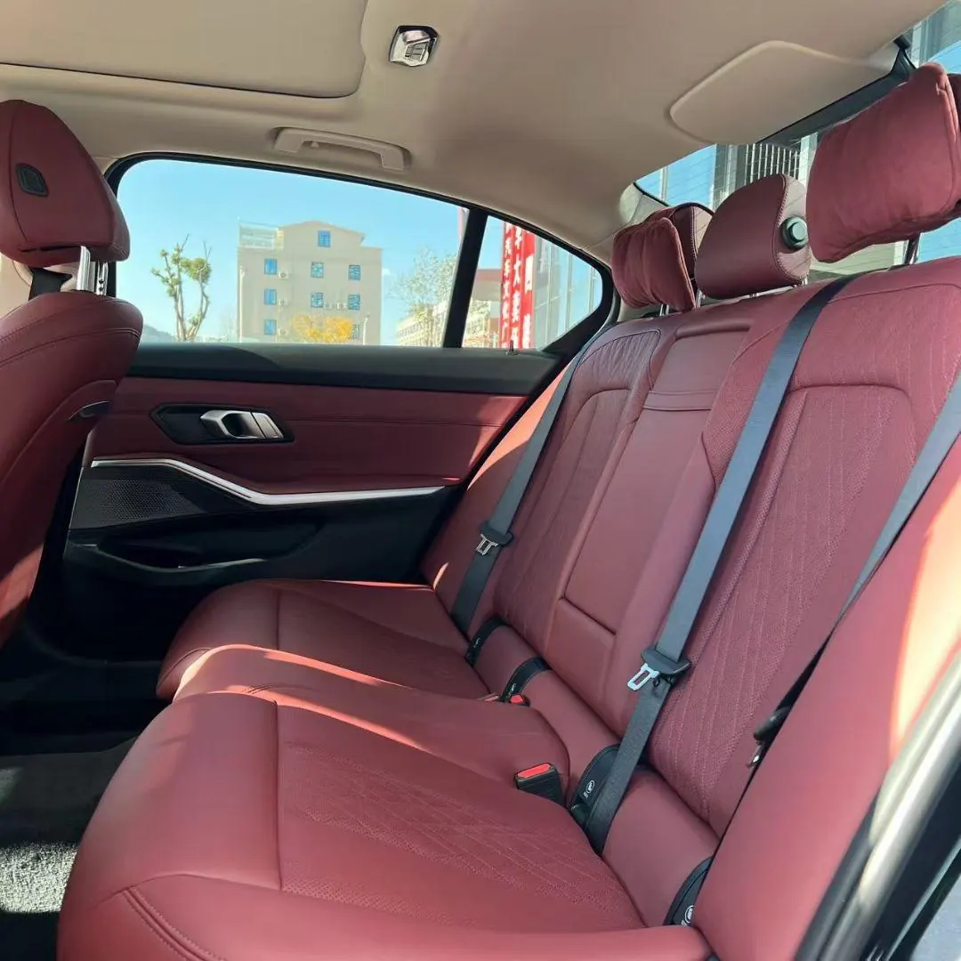 BMW 2022 i3 eDrive 35L automatic gear 4