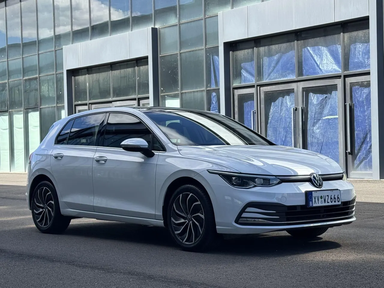 Volkswagen 2021 Golf 8 PRO 1.4TSI 280TSI Automatic 2