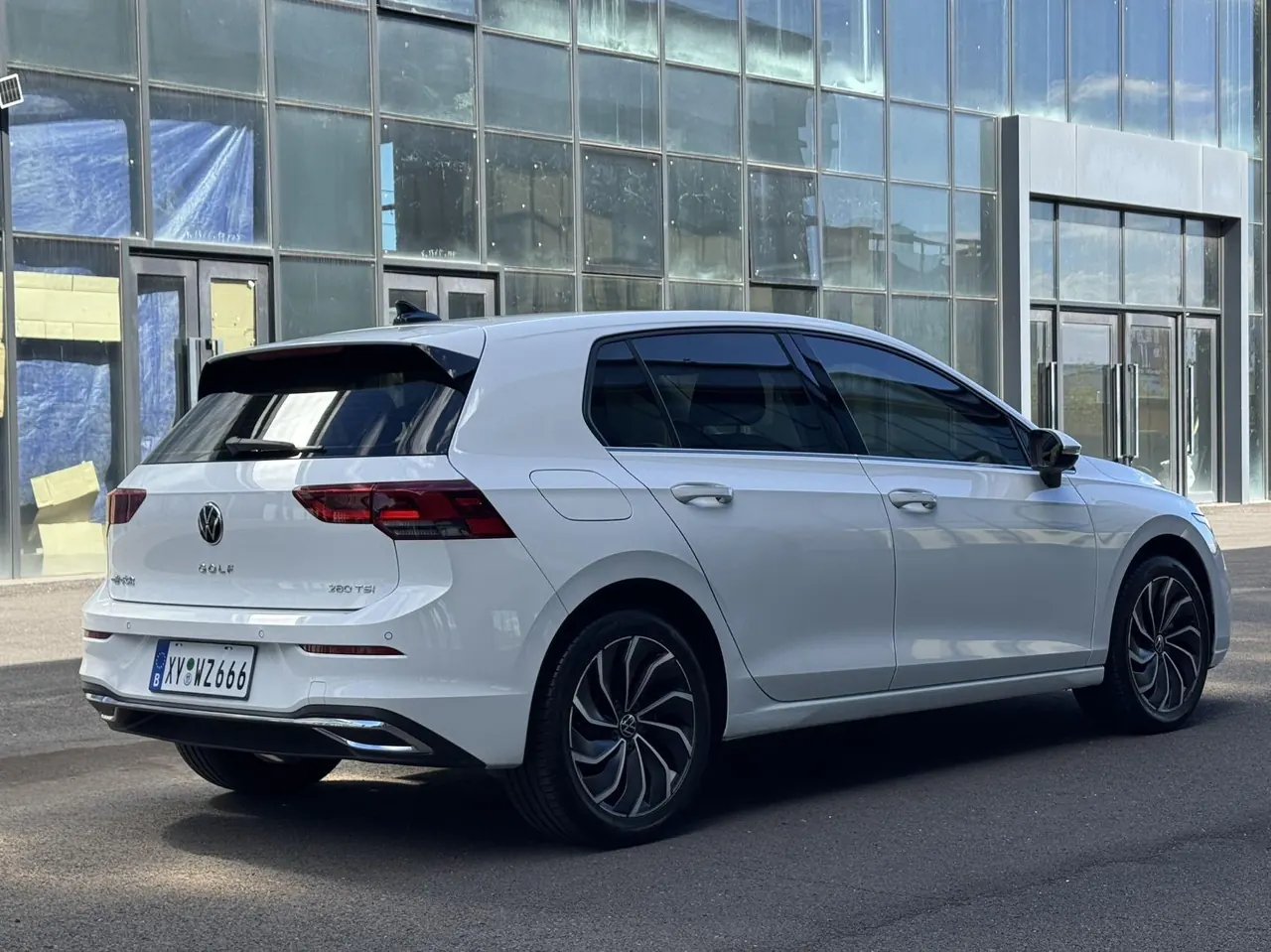 Volkswagen 2021 Golf 8 PRO 1.4TSI 280TSI Automatic 4