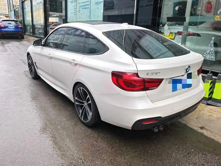 BMW 3 Series GT (Imported) 2020 GT 330i 2.0T M Sports Obsidian Night Edition Automatic Gear 7