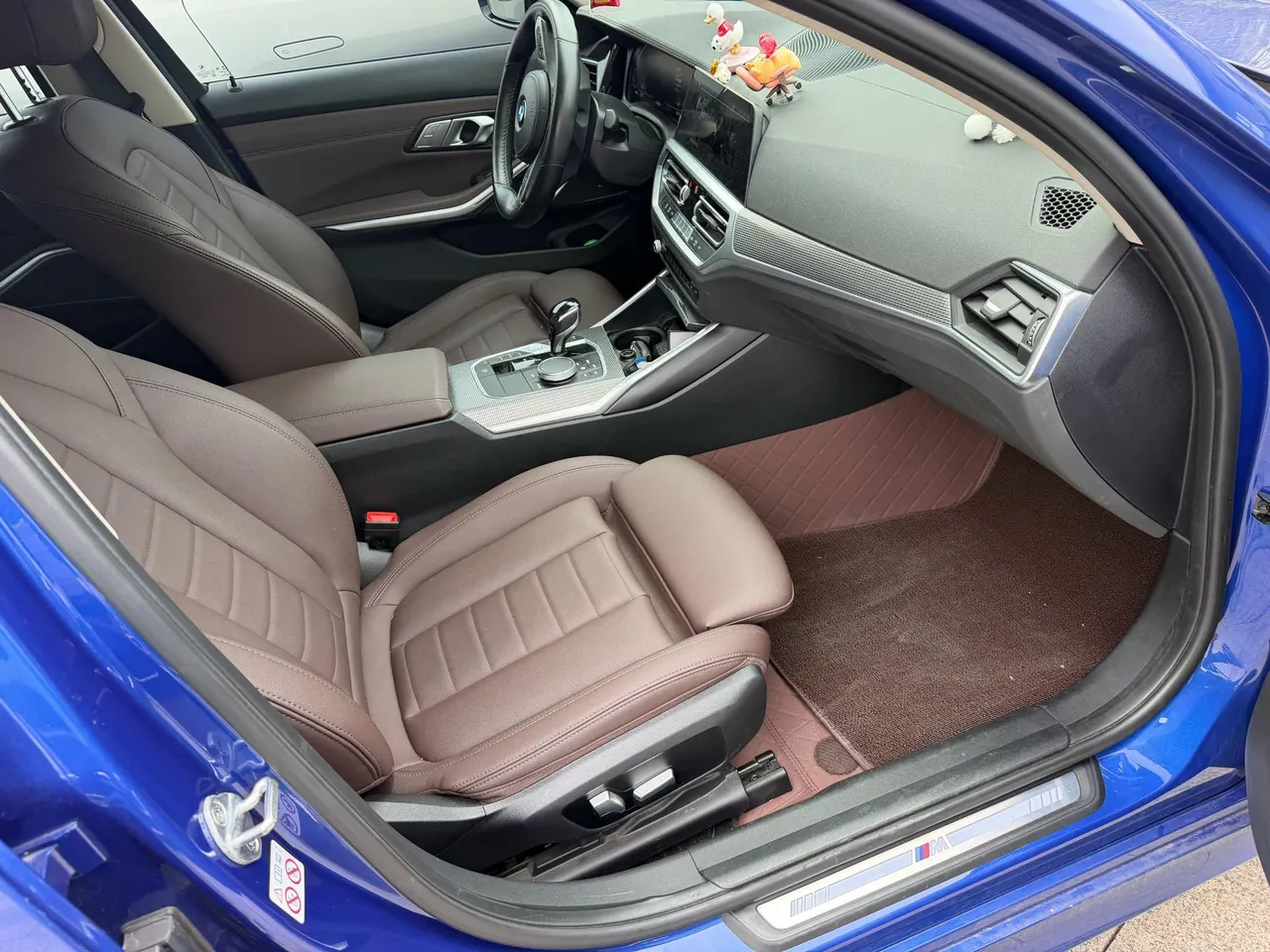 BMW 3 Series 2020 325Li 2.0T M Sports Obsidian Night Edition Automatic Gear 3