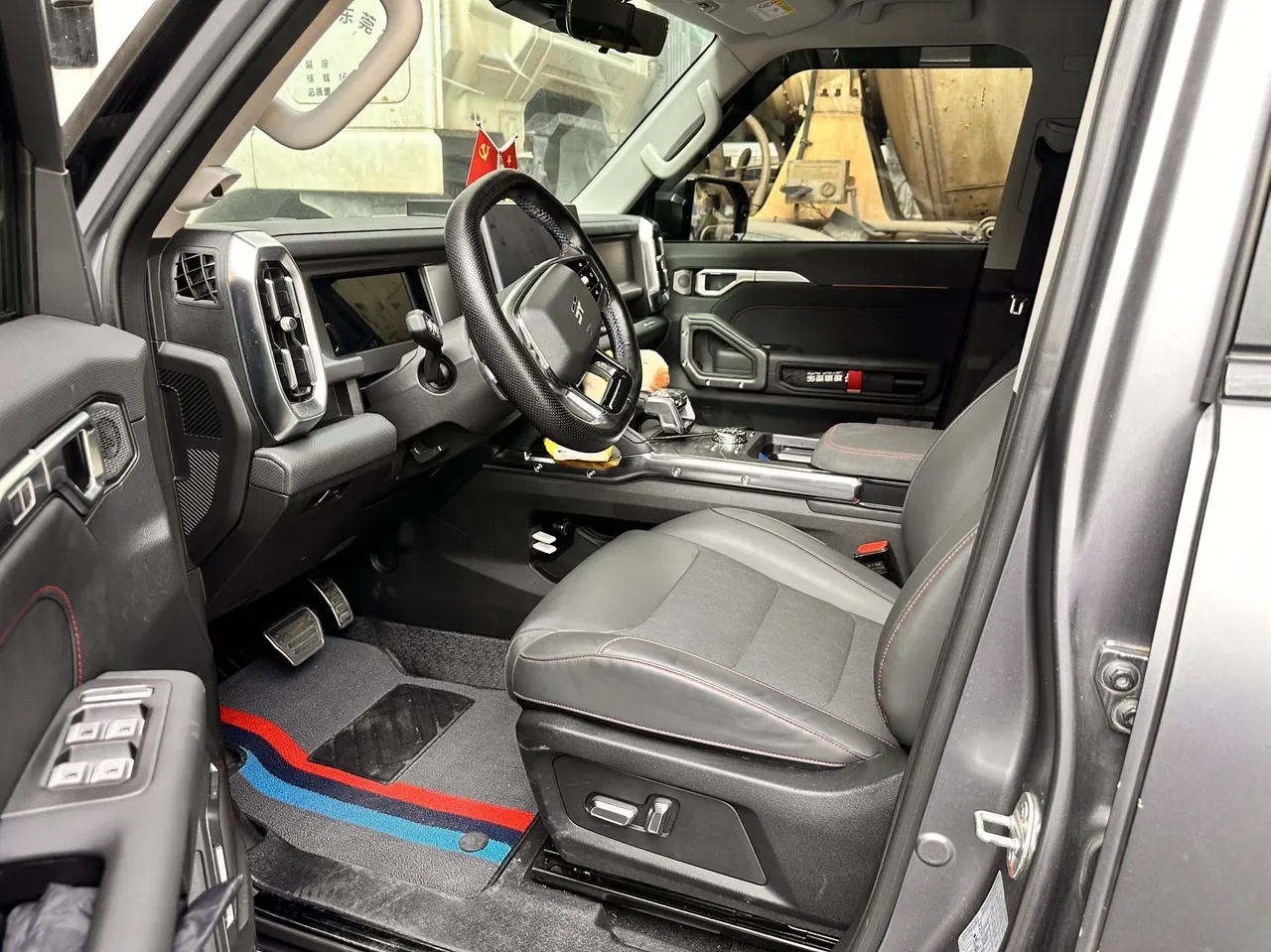 Jetour 2023 Traveler 2.0T Four-wheel Drive Conquers Automatic Gear 3