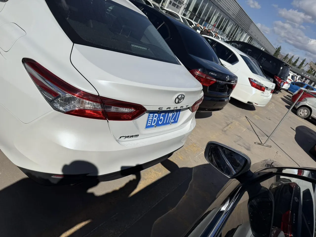 Toyota 2022 Camry 2.0GVP Stepless Leading Edition Automatic Gear 8
