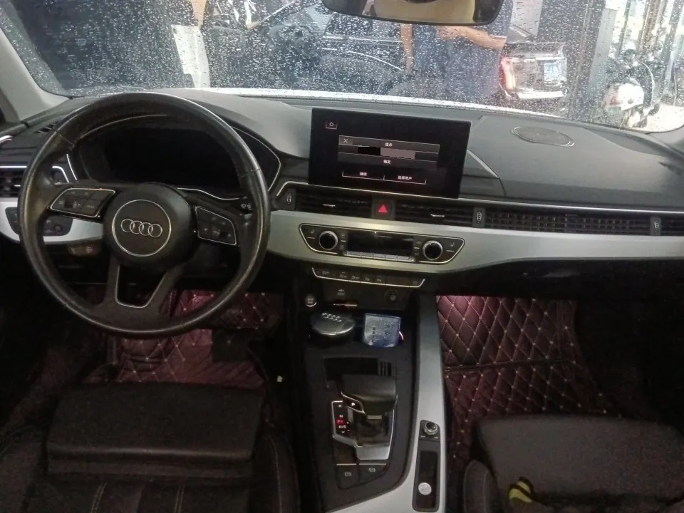 Audi 2020 A4L 2.0TFSI 40TFSI Deluxe Dynamic Automatic 3