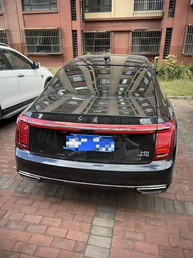 HongQi 2020 H9 48V 2.0T Zhilian Flag Edition Automatic Gear 3