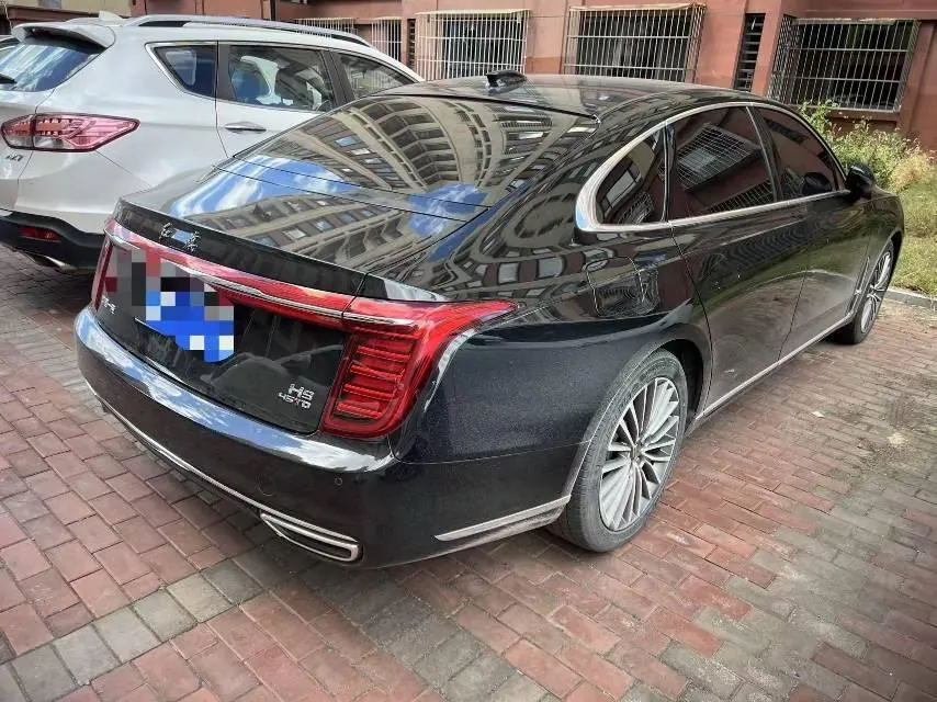 HongQi 2020 H9 48V 2.0T Zhilian Flag Edition Automatic Gear 4
