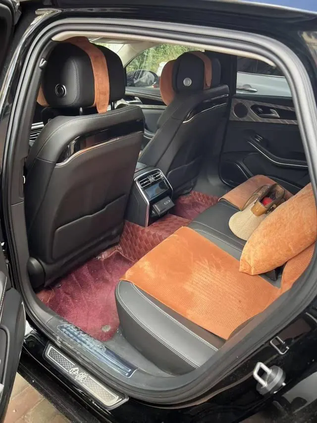 HongQi 2020 H9 48V 2.0T Zhilian Flag Edition Automatic Gear 6