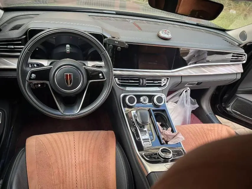 HongQi 2020 H9 48V 2.0T Zhilian Flag Edition Automatic Gear 7
