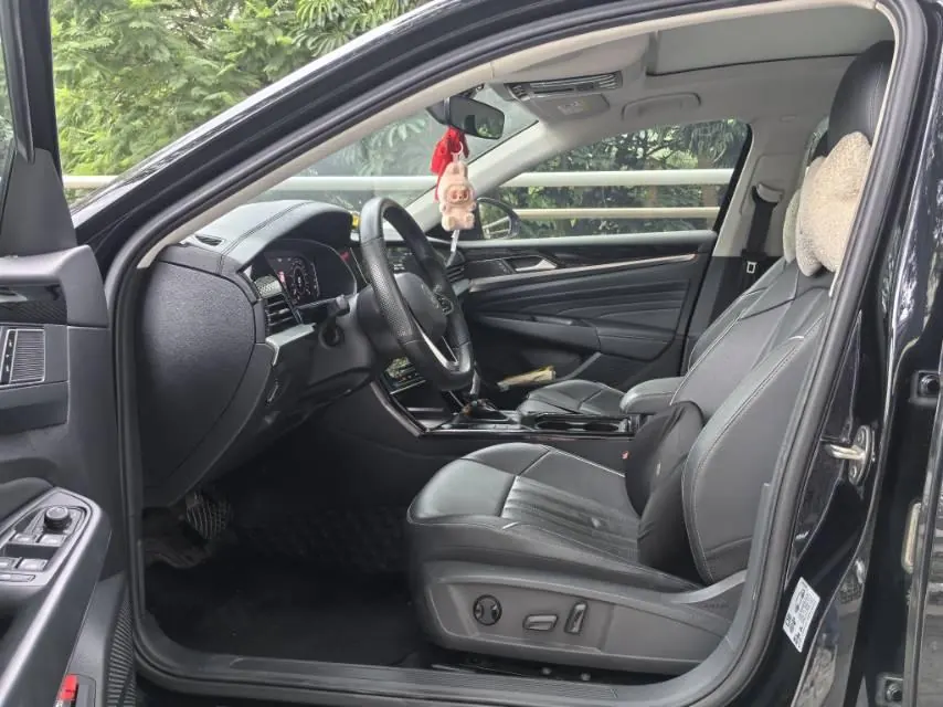 Volkswagen 2022 Passat 2.0TSI 330TSI Elite Edition Automatic 4