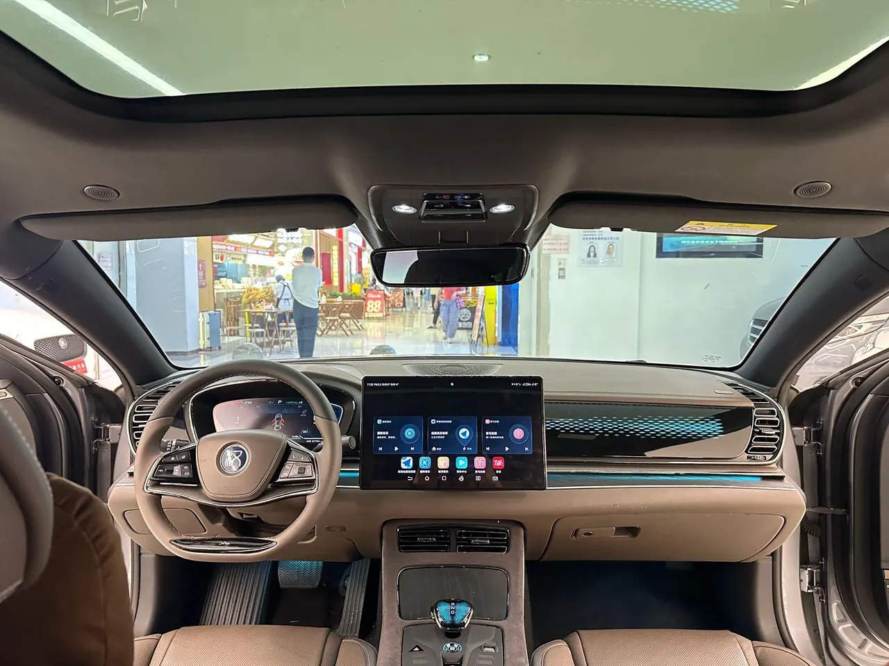BYD 2022 Han DM-i 1.5T stepless 121KM exclusive automatic gear 4