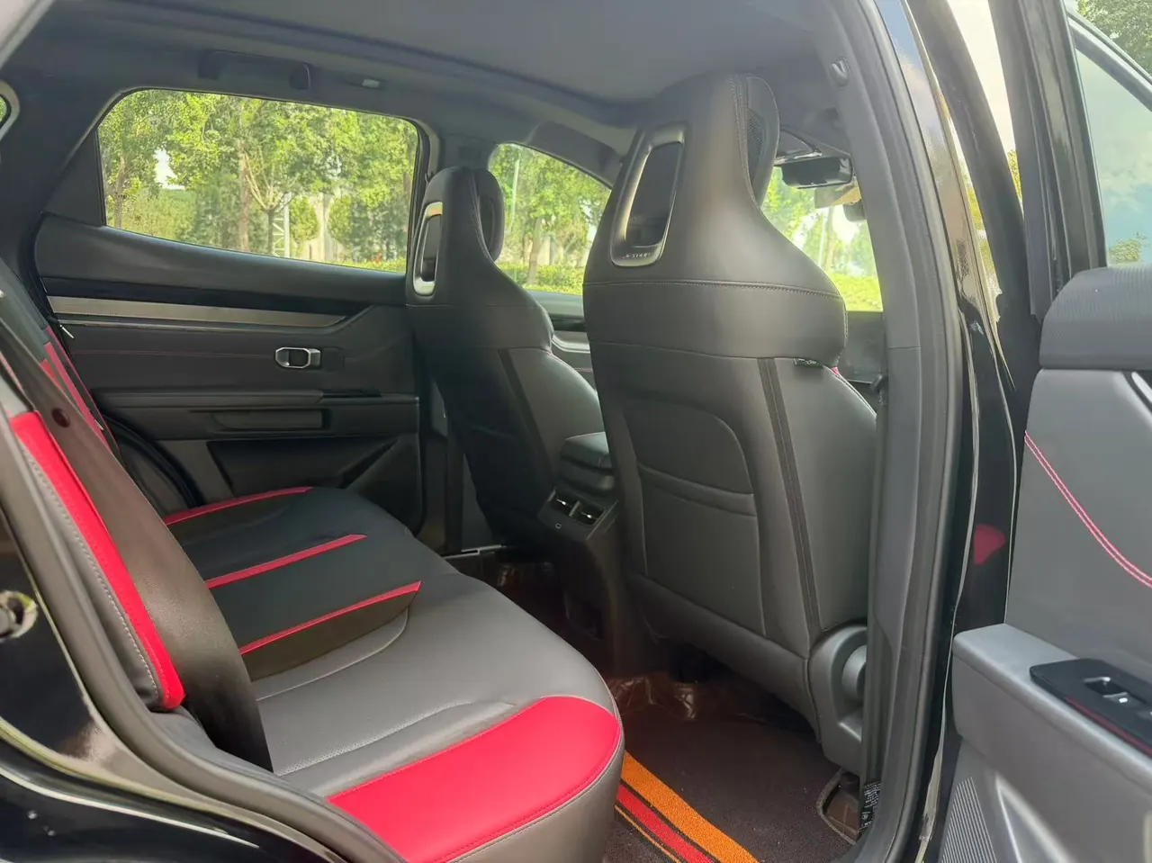 Jetour 2023 Dasheng 1.5T Xingyao PRO automatic gear 8