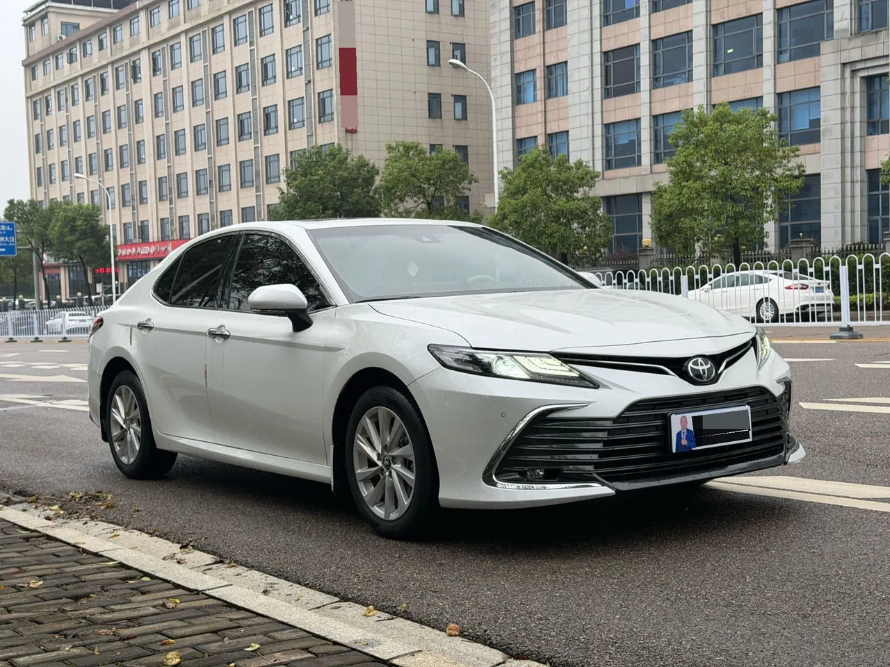 Toyota 2021 Camry 2.0G Stepless Deluxe Edition Automatic Gear 3