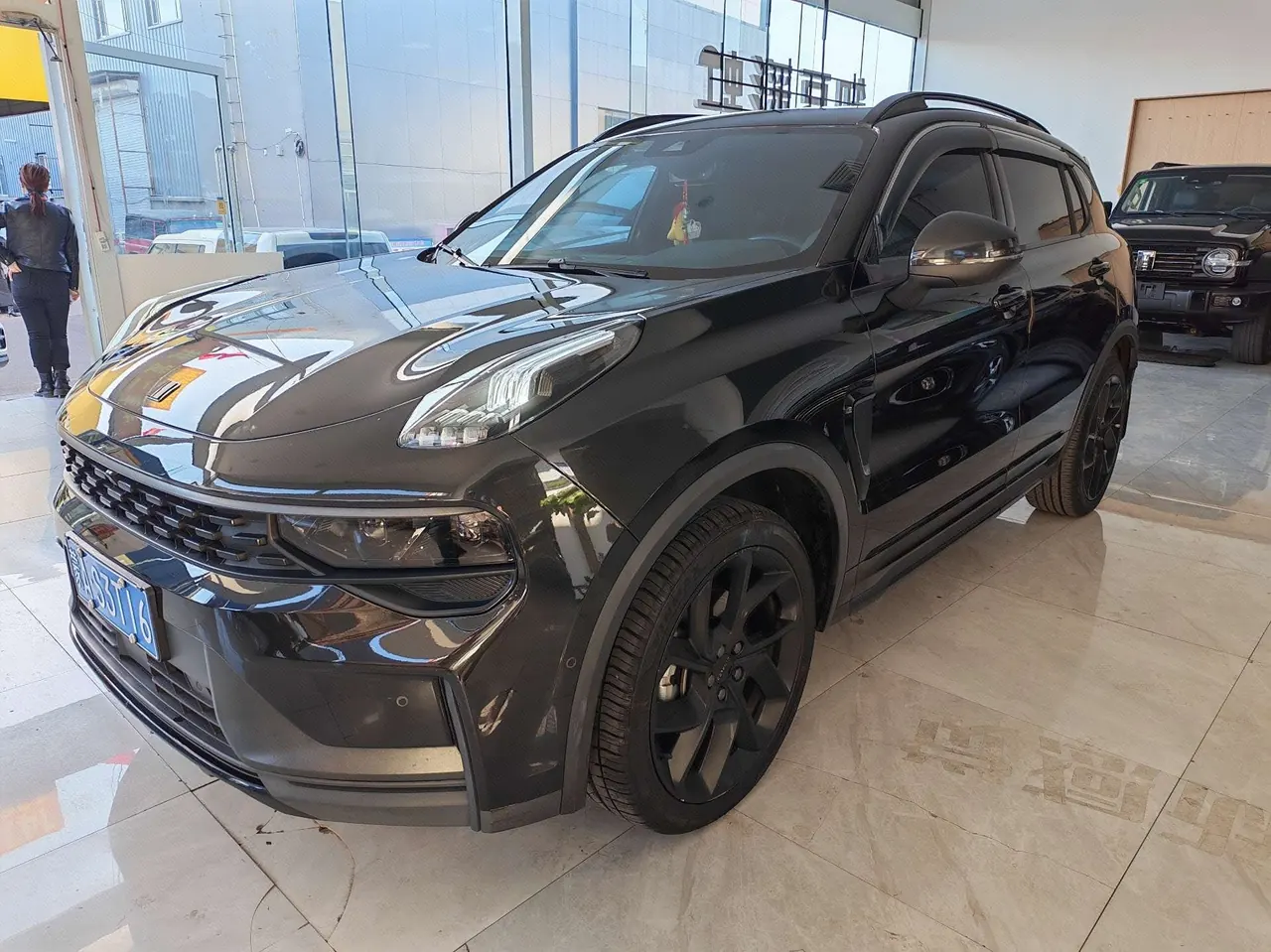 Open image lightbox: LYNK&CO 2021 LYNK&CO 01 2.0TD 4-wheel drive night version automatic gear